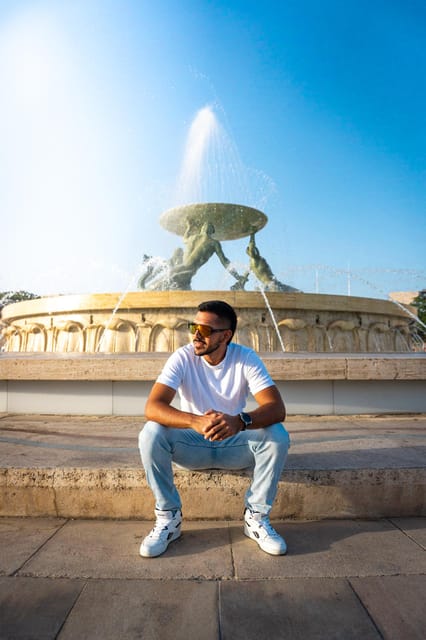 Private Guided Tour With Photographer - Key Points