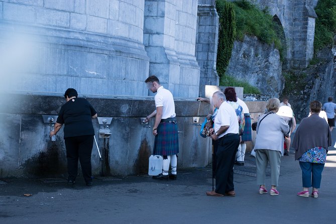 Private Guided Tours of Lourdes - Cancellation Policy