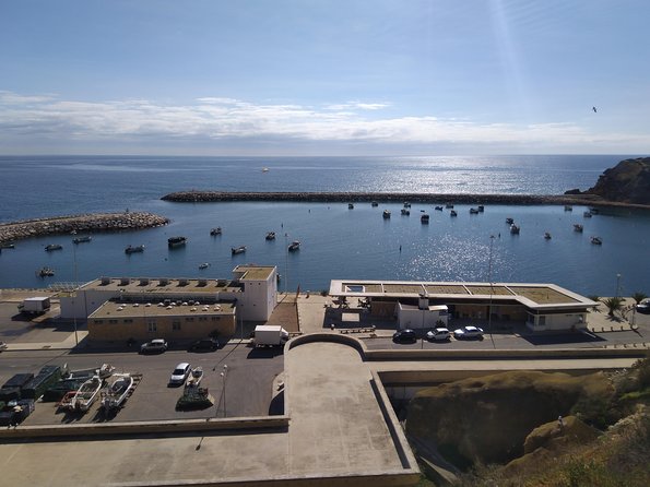 Private Guided Tuk-Tuk Tour With Pick-Up and Drop-Off of Albufeira - Meeting and Pickup