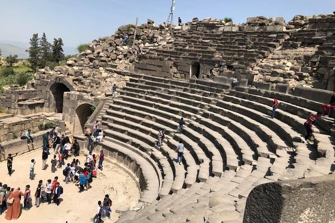 Private Guided Umm Quais and Jerash Tour With Lunch - Dining Experience