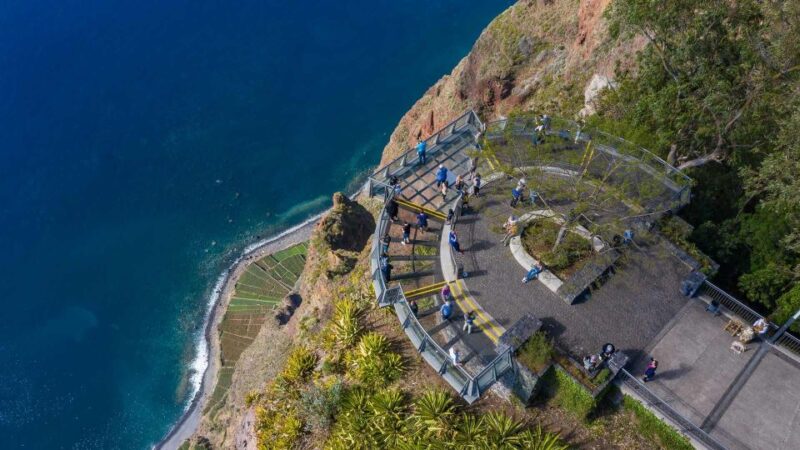 Private Guided Vespa Tour Funchal & Câmara De Lobos - Itinerary Highlights