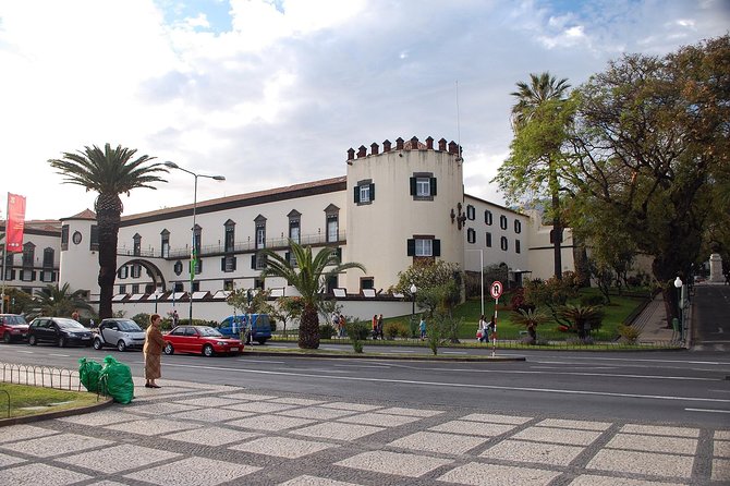 Private Guided Walk The Tour of Funchal - Availability and Accessibility