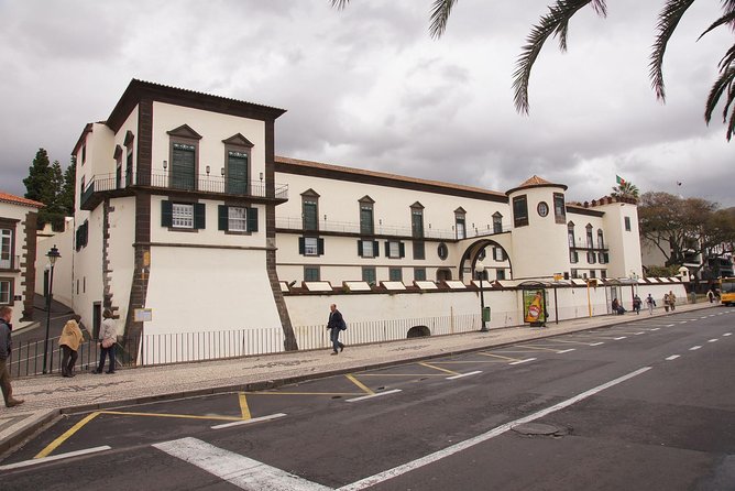 Private Guided Walk The Tour of Funchal - Tour Group Size