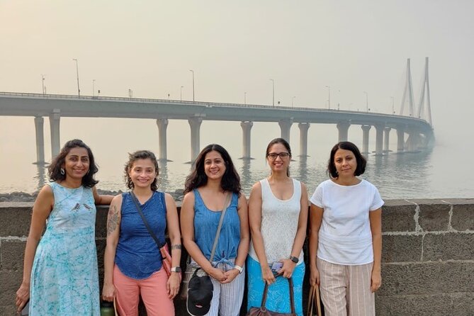 Private Guided Walking Tour in Bandra Queen of Suburbs - Popular Attractions and Hidden Gems
