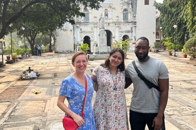 Private Guided Walking Tour in Bandra Queen of Suburbs - Itinerary and Meeting Points