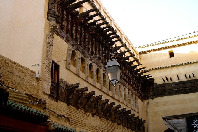 Private Guided Walking Tour in Fez Medina - Exploring the Fez Medina