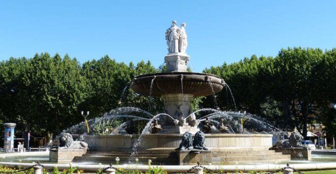 Private Guided Walking Tour of Aix En Provence and Marseille - Tasting of Local Treats