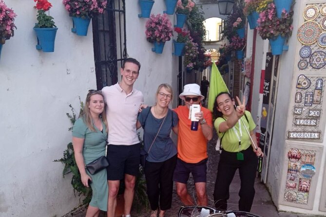 Private Guided Walking Tour of the Historic Center of Córdoba - Meeting and Pickup
