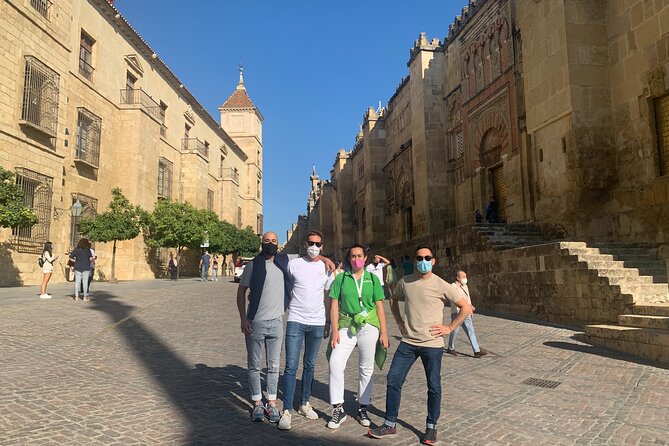 Private Guided Walking Tour of the Historic Center of Córdoba - Accessibility and Requirements
