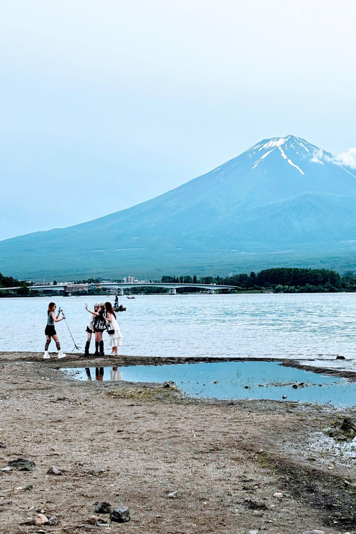 Private: Hakone and Kawaguchi in One Day. - Pickup and Transportation From Tokyo
