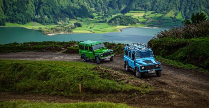 Private Half Day 4X4 Tour to Sete Cidades 1-4 People - Explore the Crater Rim