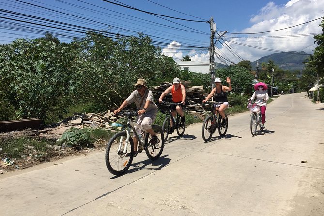 Private Half-Day Bike Tour Explore Nha Trang City Highlights - Key Points