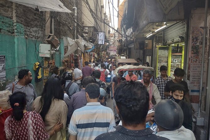 Private Half Day Delhi -City Tour Including Entrance Fees - Additional Information