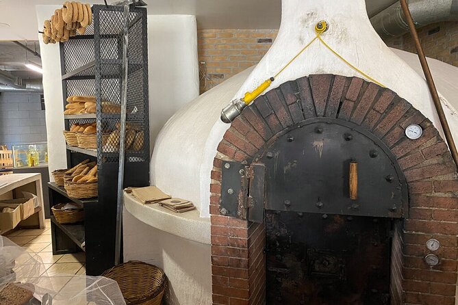 Private Half-Day Food Tour in the Rhodes Medieval Town - Navigating the Cobblestone Streets