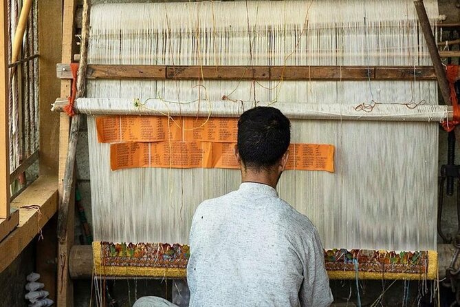 Private Half-Day Guided Shopping Tour With Transfer in Delhi - Inclusions