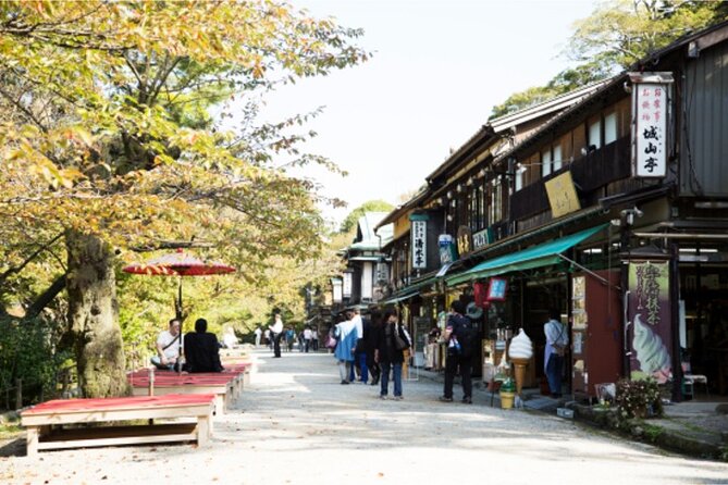 Private Half-Day Kanazawa Walking Tour and Historical Photo Spot - Meeting and End Points
