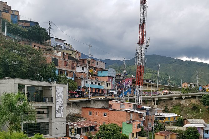 Private Half-Day Medellín Graffiti Tour Including Metrocable - Pickup Information