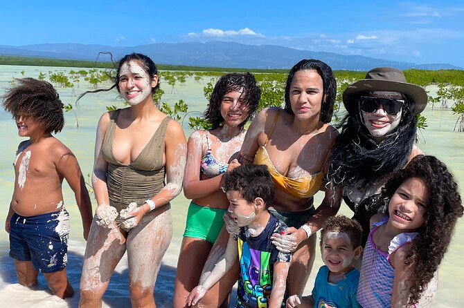 Private Half-Day Mud Bath Tour in La Laguna De Oviedo - Transportation Arrangements