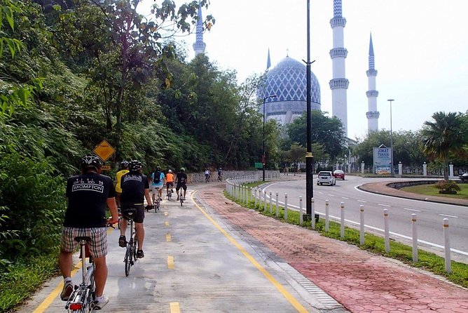 Private Half-Day National Botanic Garden Cycling Tour From Kuala Lumpur - Hiking to Bukit Sapu Tangan