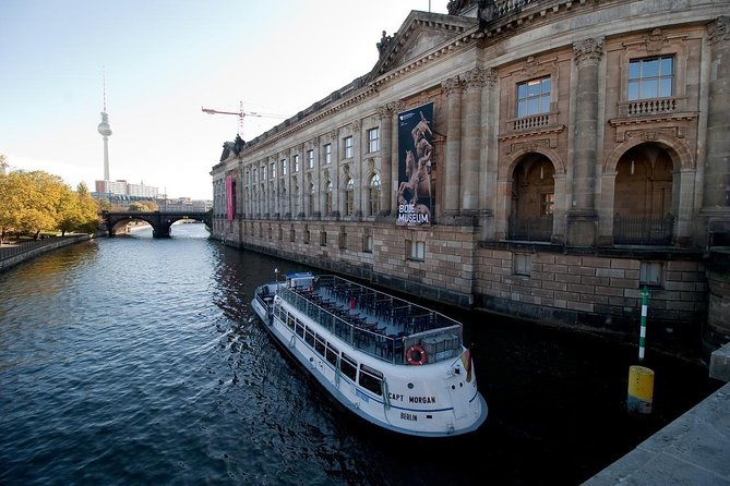 Private Half-Day Sightseeing Tour in Berlin - Quick Points