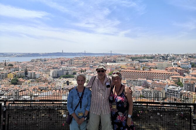 Private Half Day Sightseeing Tour in Lisbon by Tuktuk - Local Insights and Historical Context