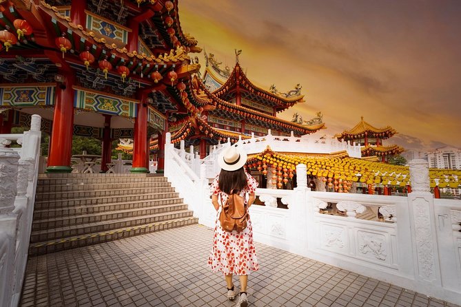 Private Half-Day Temples and Cultural Tour in Kuala Lumpur - Discover National Mosque