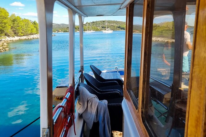 Private Half Day Tour Food & Drinks Vrgada - Amenities and Inclusions