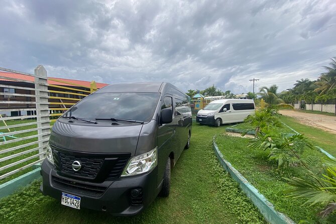 Private Half Day Tour in Roatan Island - Dining and Refreshments