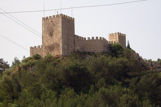 Private Half-Day Tour of Sesimbra and Arrábida - Exploring Sesimbra and Arrábida