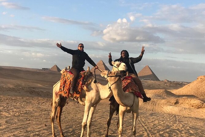 Private Half-Day Tour to Giza Pyramids by Camel - Tour Overview