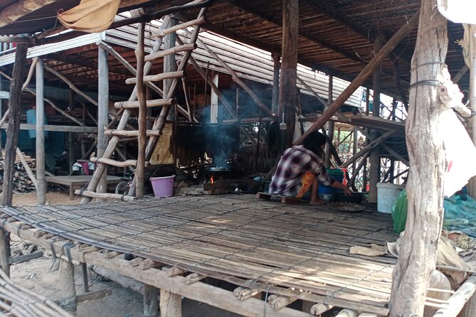 Private Half-Day Tour to Kampong Phluk Flooded Forest and Floating Villages - Location and Duration