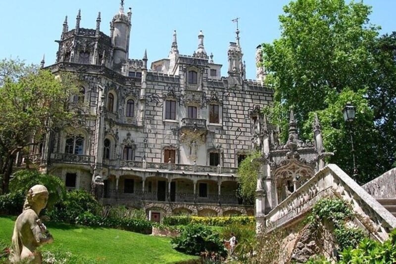 Private Half-Day Tour to Sintra - Itinerary Highlights