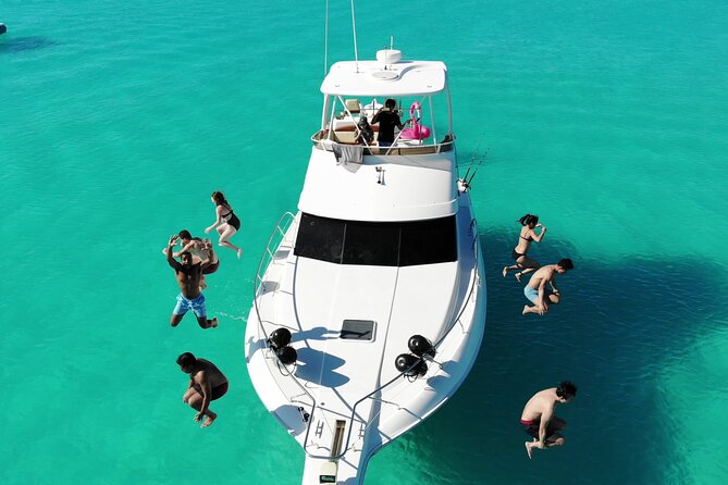 Private Half Day Yacht Charter - Nearby Cays