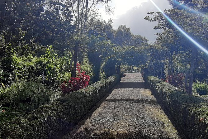 Private Halfday Flower Palheiro Gardens Tour - Participant Requirements