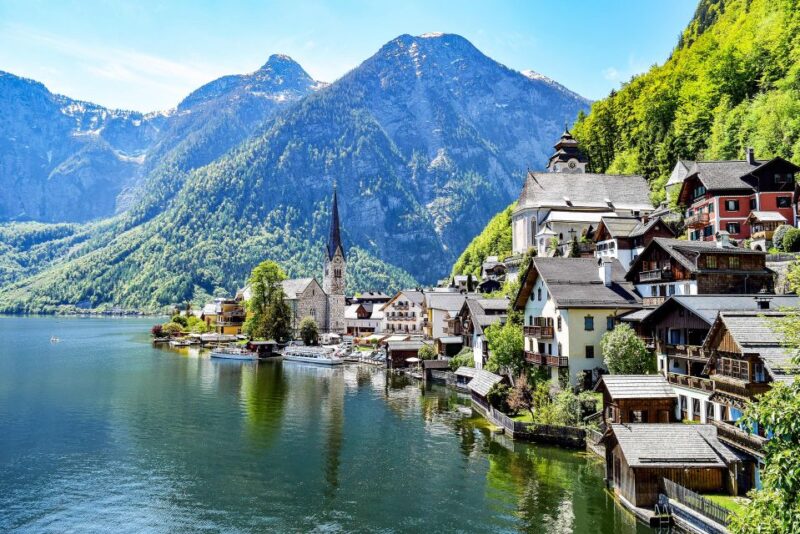 Private Hallstatt Full-Day Tour - Schloss Fuschl Visit