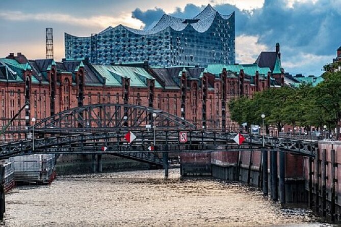 Private Hamburg Rickshaw Tour for 2 People - Rickshaw Experience
