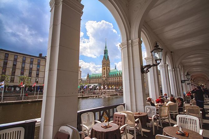 Private Hamburg Walking Tour With A Local, 100% Personalized - Sampling Local Cuisine