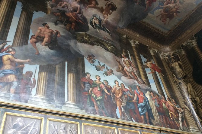 Private Hampton Court Palace Tour - Exploring the Palace