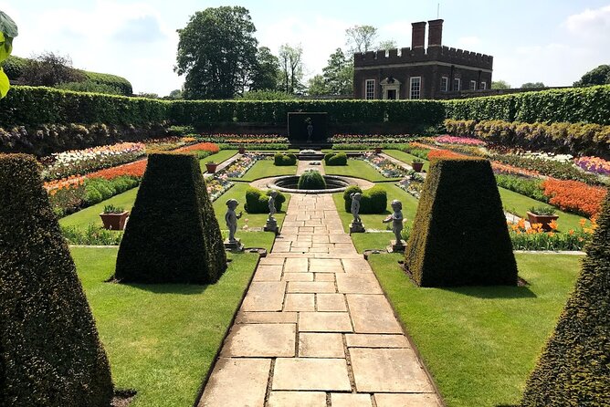 Private Hampton Court Palace Tour With Private Guide and Iconic London Taxi - Additional Information