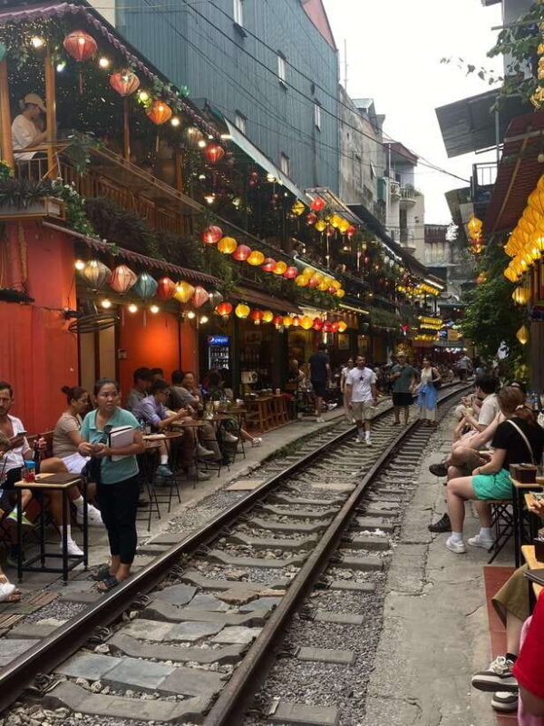 Private Hanoi City Half Day With Guide, Train Street - Important Information