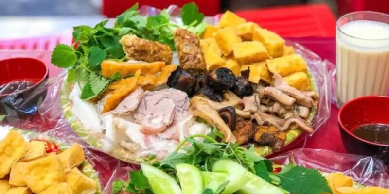 [Private] Hanoi Food Tour With Train Street - Booking Information