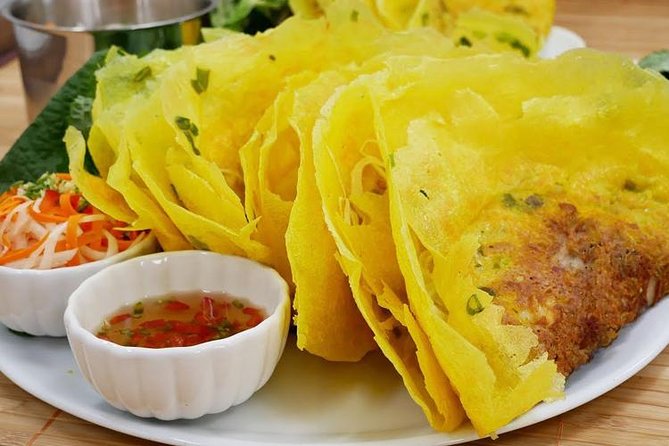 Private Hanoi Tour Combo: Food Tasting - Walking - Train Street - Accessibility and Participation
