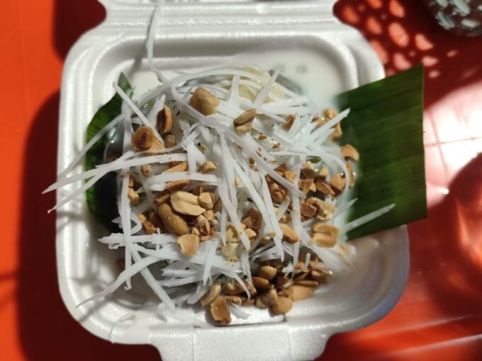 [Private] Hanoi Vegan Delights: A Taste Tour - Sampling Traditional Vietnamese Vegan Dishes