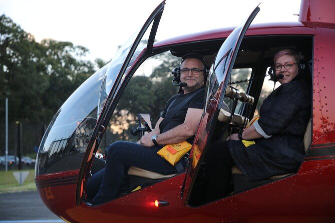Private Helicopter Flight Over Sydney & Beaches for 2 or 3 People - 20 Minutes - Pilot Narration
