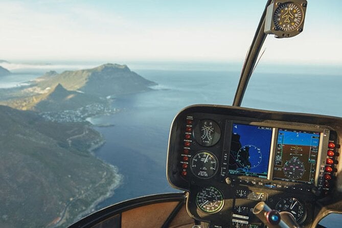 Private Helicopter Transfer From Mykonos to Santorini - Quick Points