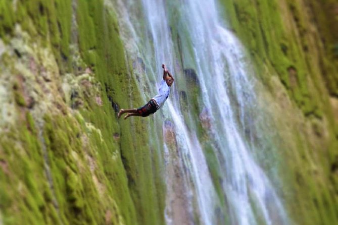Private Hiking to Salto El Limon With a Local Expert Guide From Samana - Importance of Proper Footwear