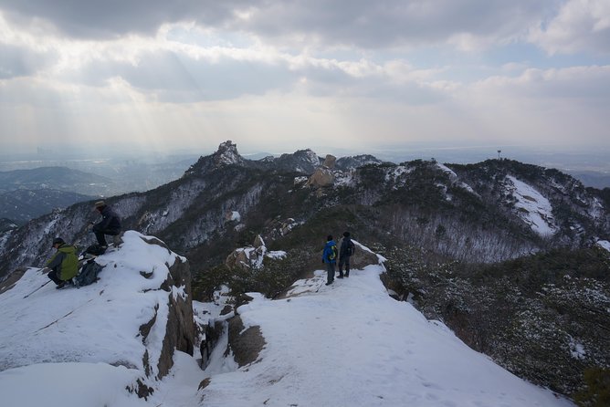 Private Hiking Tour to Bukhansan Peak(Baegundae: 836.5m) With Mountain Expert - Highlights of the Tour Experience