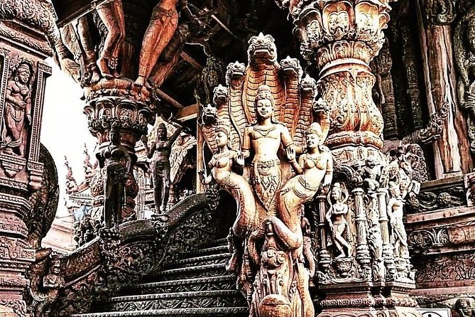 Private Hindu Selfie City & Temple Tours in Pattaya With Lunch(Indian,Veg,Thai) - Lunch Options