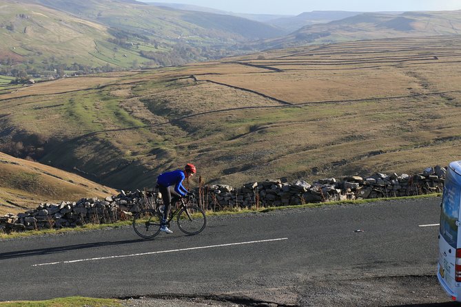 Private Hire: Yorkshire Dales From York in 16 Seater Minibus - Exploring the Yorkshire Dales