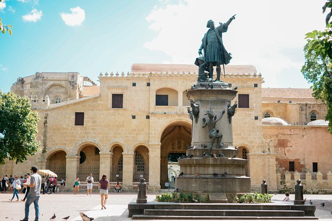 Private Historical Santo Domingo Day Trip - Overview of the Tour